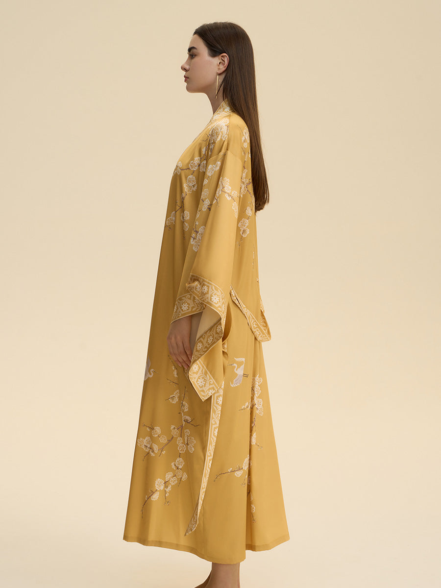 Crane & Plum Satin Robe